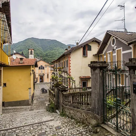 Borgo Molina Casa vacanze Faggeto Lario